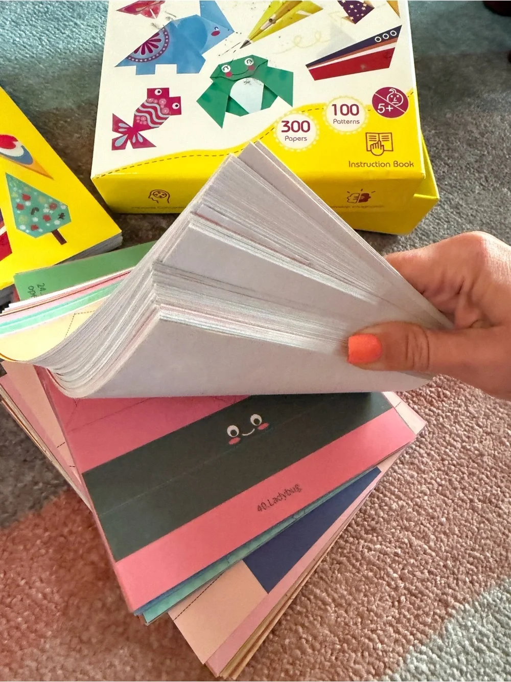 2 different Origami Paper Pack – Colorful Kids Craft Paper (Multicolor)